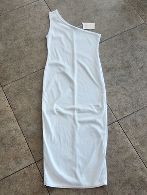 NWT...Parisian Works One-Shoulder Ribbed Midi Dress in White